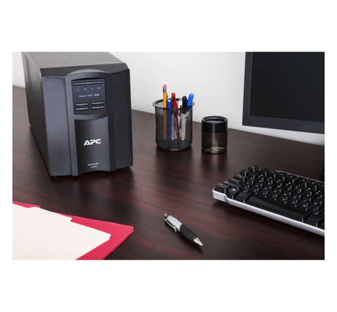 Пристрій безперебійного живлення APC Smart-UPS 1000VA LCD SmartConnect (SMT1000IC)