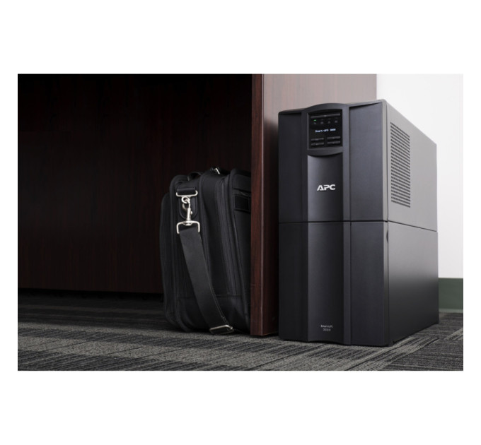 Пристрій безперебійного живлення APC Smart-UPS 3000VA LCD SmartConnect (SMT3000IC)